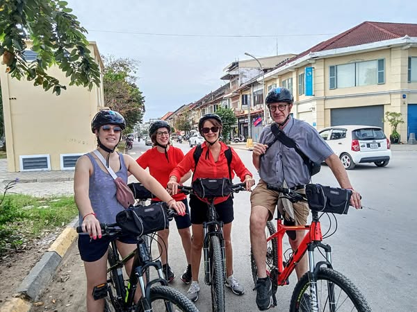 Phnom Penh Cycling To Siem Reap 6 Days